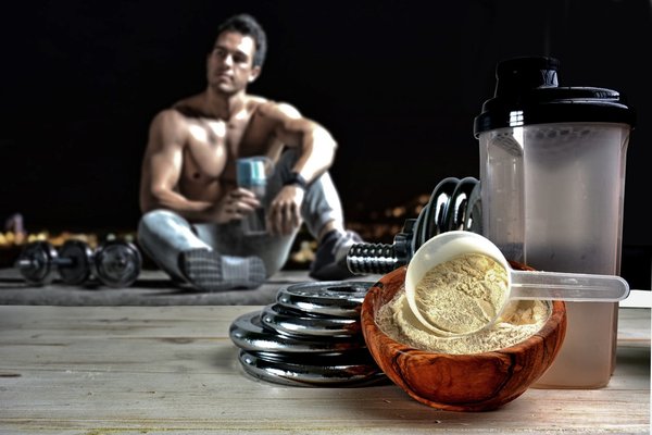 L'alimentation en période de prise de masse : pourquoi la whey est incontournable ?