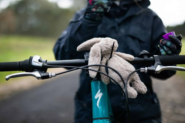 Quels sont les accessoires indispensables pour tout cycliste ?